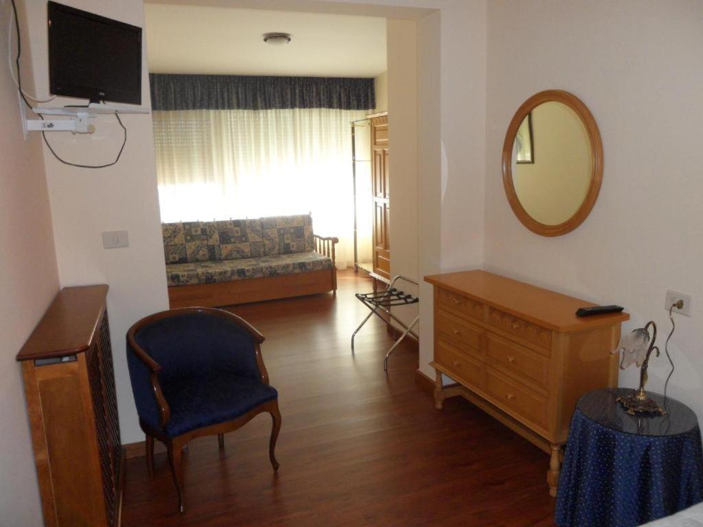 Hotel Avenida Baiona Sabaris Zewnętrze zdjęcie