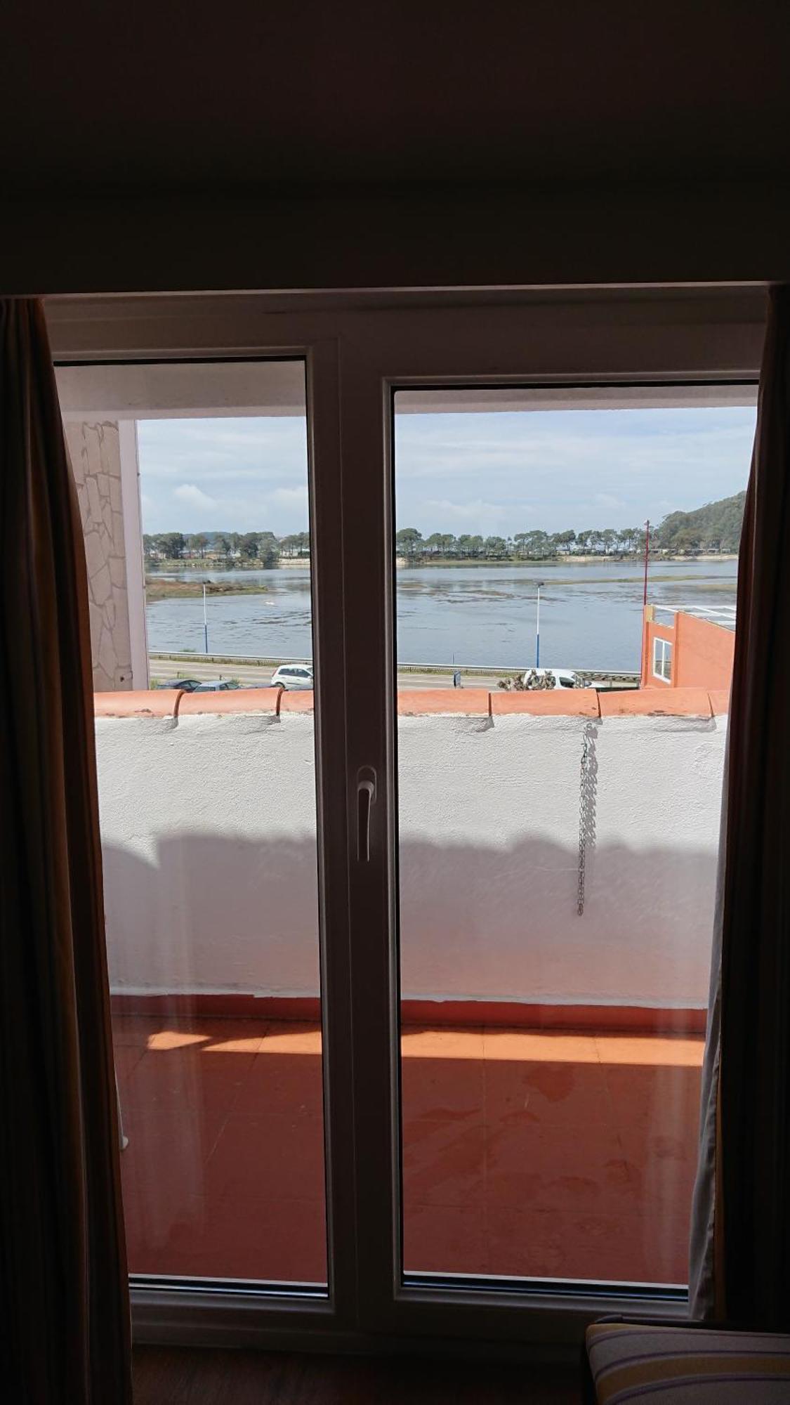Hotel Avenida Baiona Sabaris Zewnętrze zdjęcie