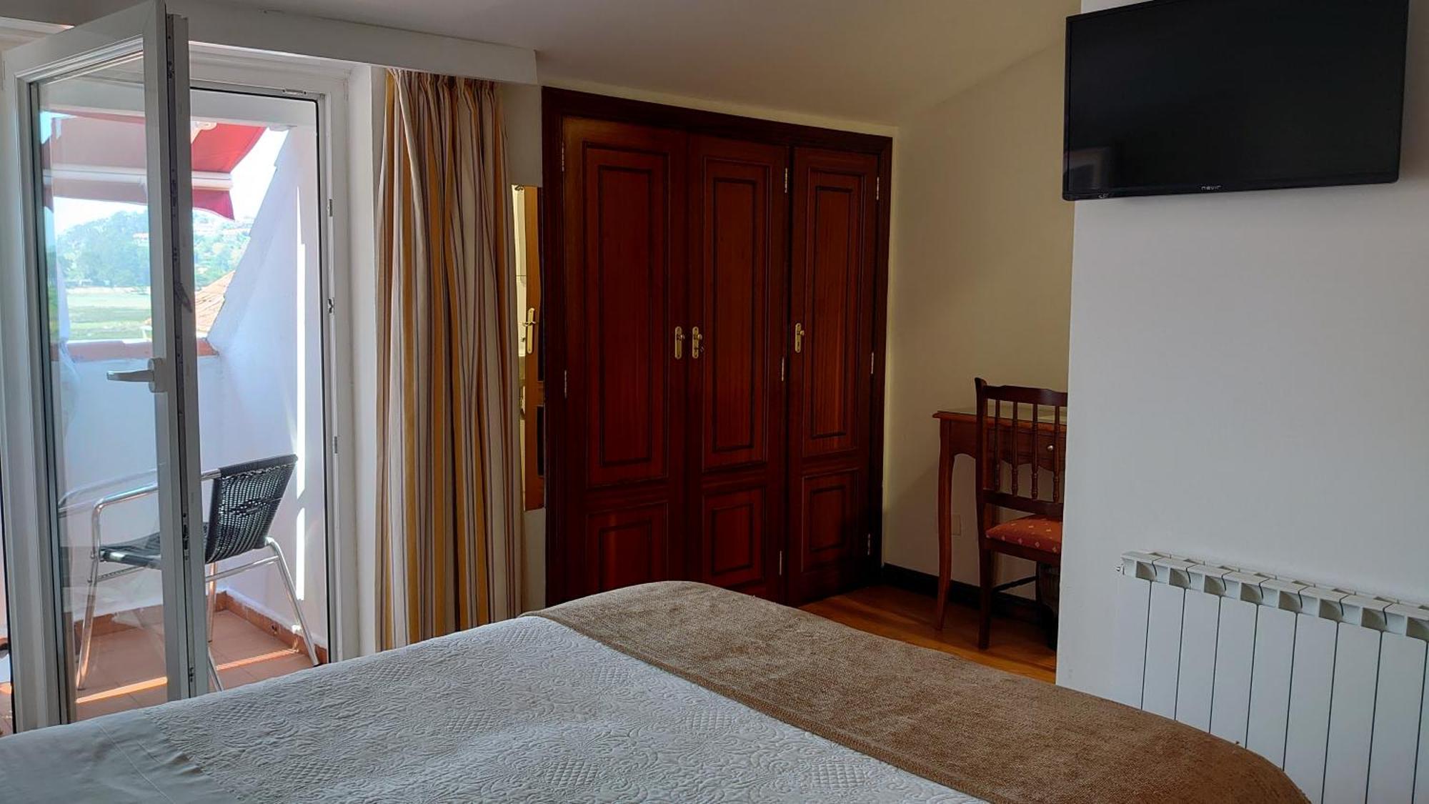 Hotel Avenida Baiona Sabaris Zewnętrze zdjęcie