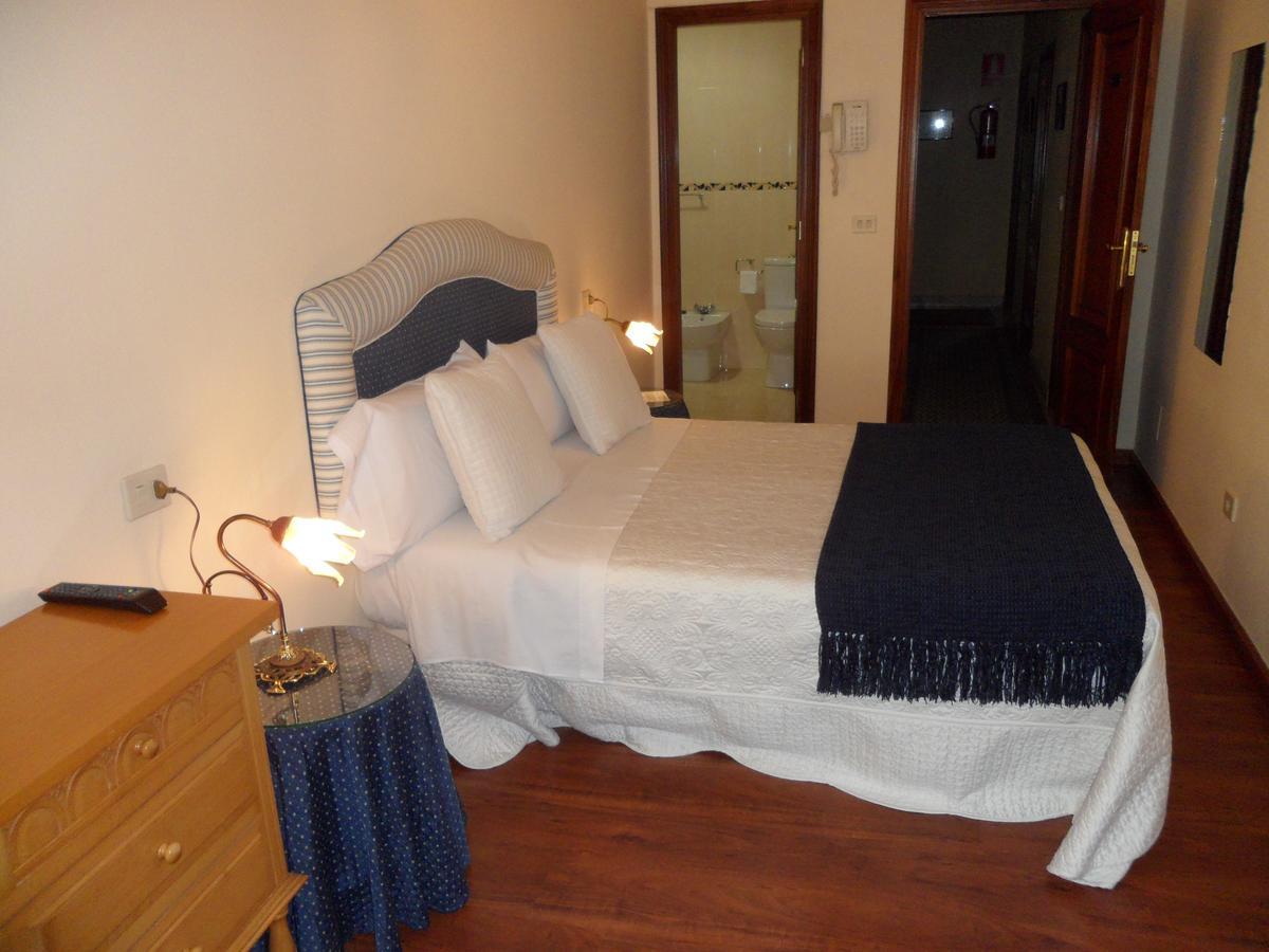 Hotel Avenida Baiona Sabaris Zewnętrze zdjęcie